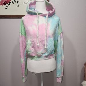 XL cropped Tie Dye Hoodie from Nanamacs